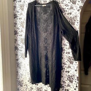 Long knit cardigan. Size XL
